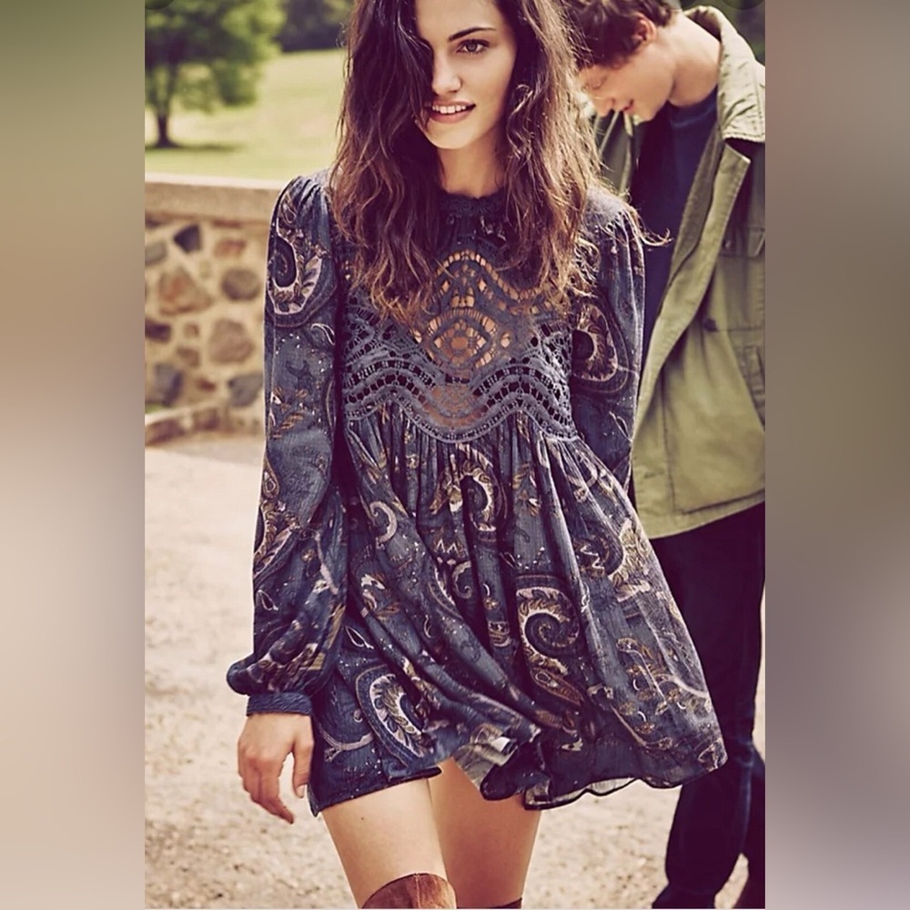 Free People Sweet Thing Printed Babydoll Tunic Dress – Midnight Combo